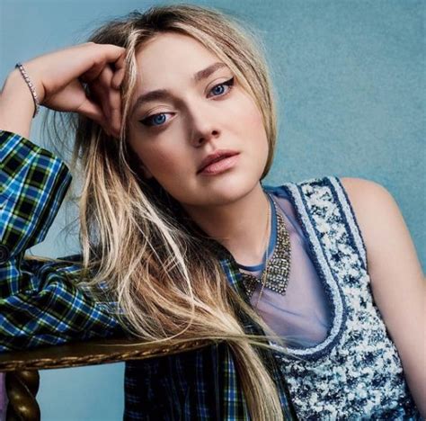 Hottest Dakota Fanning Photos That Are Truly Bewitching Sfwfun 7688