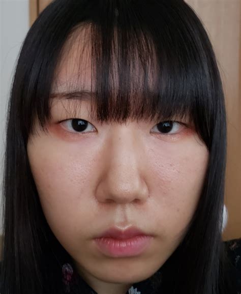 【画像】 顔面偏差値ジャスト50の日本人女性、遂に発見される ひみつのどうくつ