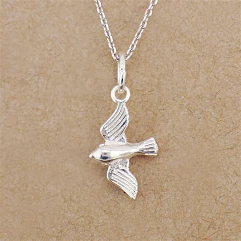 925 Sterling Silver Lovely Bird Swallow Charm Pendant Necklace A2914