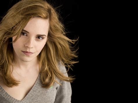 Discover More Than 70 Emma Watson Hd Wallpaper Best Incdgdbentre