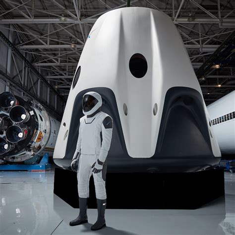 Nasa Astronaut Suni Williams Thoughts On Spacex Boeing Spacesuits