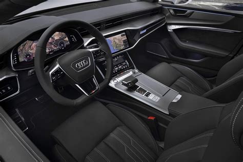 Like its predecessor — a model that hit the market back in 2010 — it's a stylish car that doesn't skimp on practicality thanks to the rear hatch. Audi A7 Sportback 2019: preços e especificações - Europa