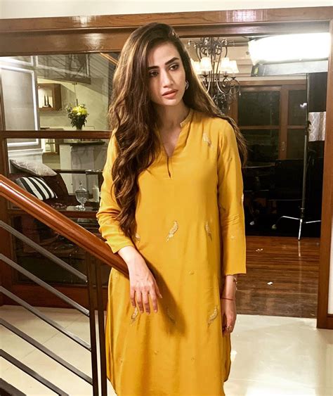 Sana Javed Looks Drop Dead Gorgeous In Everything [Pictures] - Lens