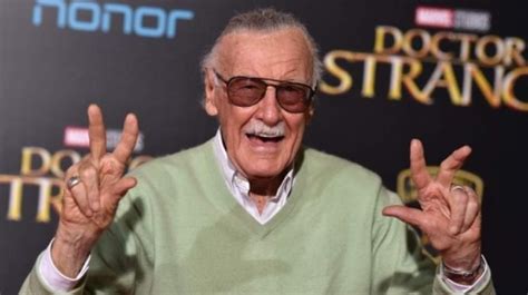 — menachem luchins (@escapepodcomics) november 12. RIP Stan Lee: Hollywood and Bollywood celebrities pay ...