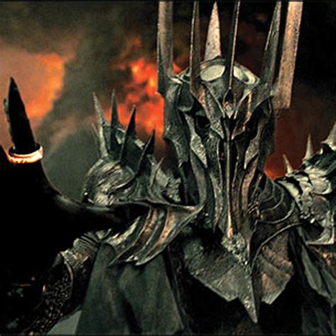 Lord Of The Rings Helm Of Sauron With Stand