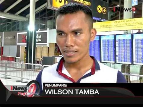 Pesawat sriwijaya air sj 182 dikabarkan membawa setidaknya 62 jiwa saat penerbangan. Bagasi penumpang pesawat Sriwijaya Air dari Kualanamu ...