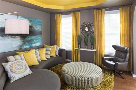 There is absolutely no doubt that gray is indeed the hottest there are plenty of ways in which one can adopt the gray and yellow color scheme in the living room without getting permanently stuck with it. Color Trends: Decorating with Grey - Drapery Street ...