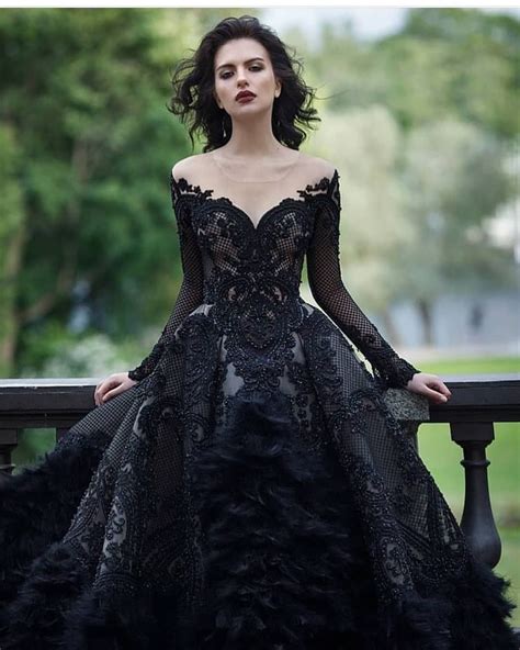 The Royal Dress Fashion On Instagram “gorgeous 🖤🖤🖤 👉🏻follow