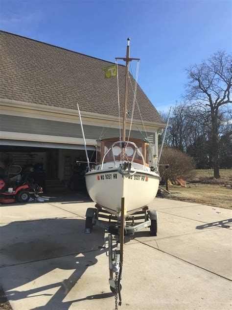 Compac 16 Fishing Trawler Outriggers