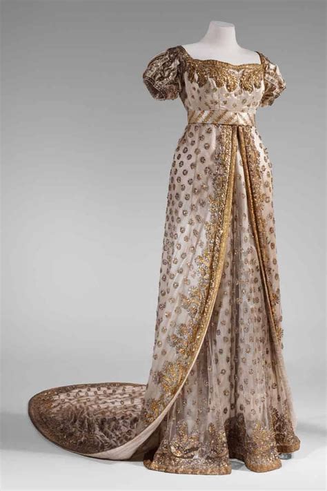 Long Live Royalty — Fashionsfromhistory Court Dress Worn By The