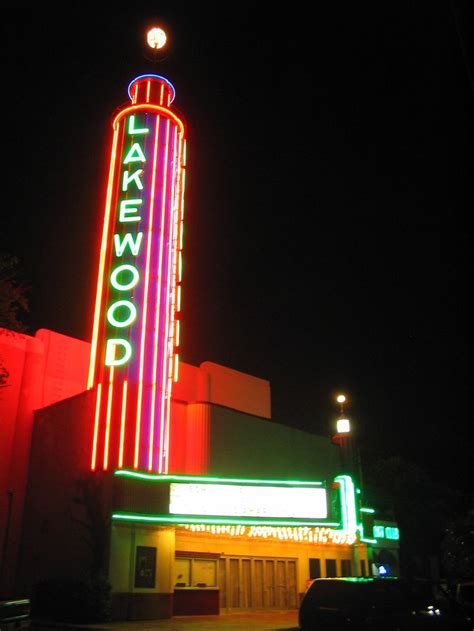 Lakewood Theater Lakewood Neon Signs Dallas