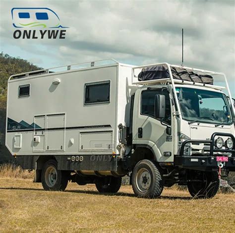 Onlywe 4x4 Flatbed All Terrain Expedition Pickup Camper Tsuzu Truck