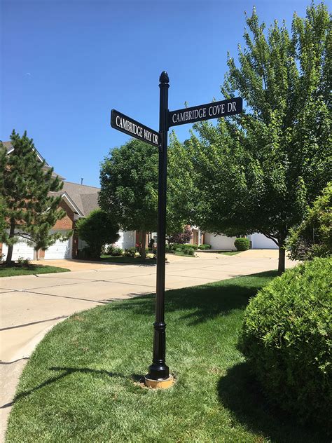 Custom Street Signs - Dale SIGN Service