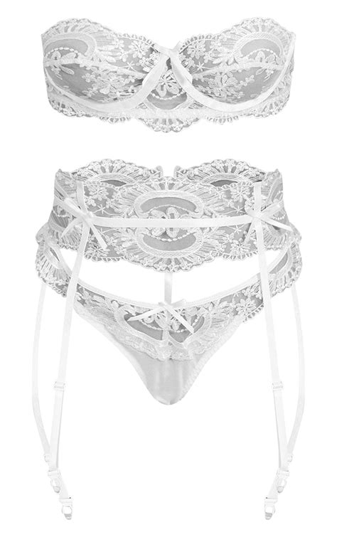 white strapless bra 3 piece lingerie set prettylittlething ksa