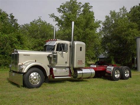 Old School W900a Kenworth Kenworth Big Rig Trucks Kenworth Trucks