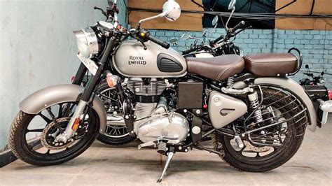 Royal Enfield Classic 350 Prices Increased By 8k Crosses Rs 2 Lakh