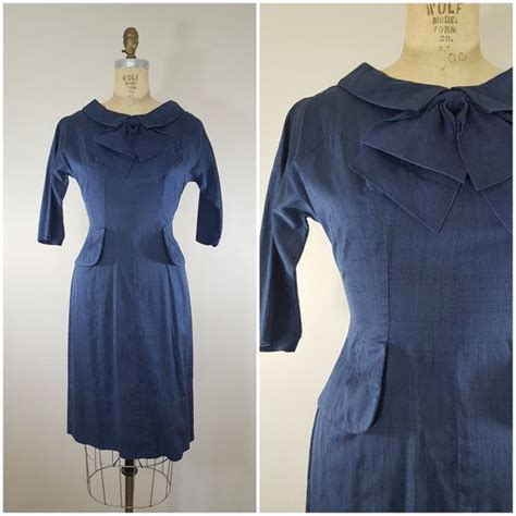 vintage 1960s dress navy blue wiggle dress silk linen etsy vintage dresses 1960s