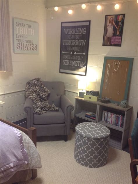 Indiana University Single Dorm Teter Rabb Classy And Cozy College