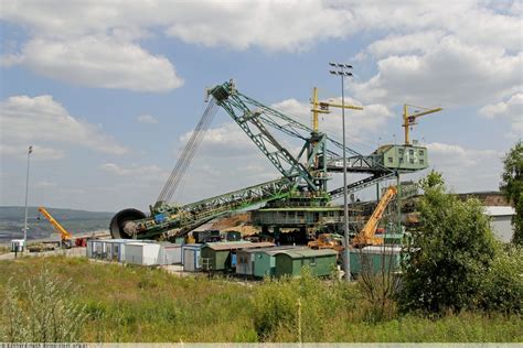 Kopalnia, która znajduje się w gminie bogatynia, zagraża dostępowi do wody pitnej dla tysięcy musi wziąć pod uwagę interes 3,5 tys. Kopalnia węgla brunatnego TURÓW, Bogatynia - zdjęcia