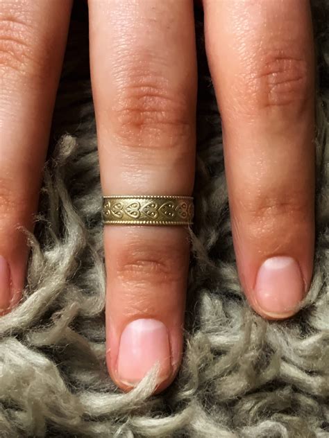 Elizabethan Heart Fitted Toe Ring Midi Finger Ring Finger Etsy