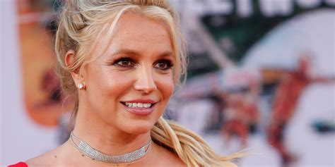 Britney Spears Fans Are Calling For A Mass Blocking Of Tmz