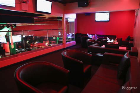 Gentlemens club | Rent this location on Giggster