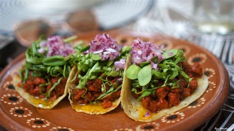 If you are a lover of mexican foods, that may be your question if you find yourself in a new environment. Vegetarian Food in Mexico - A Yucatán Food Guide - Aye ...