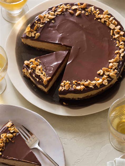 No Bake Peanut Butter Cheesecake With Dark Chocolate Ganache