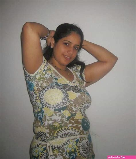 Indian Aunty Hot Pics Only Nudes Pics