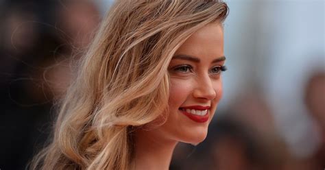 [b ] amber heard has world s most beautiful face according to scientific theory