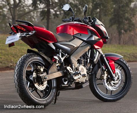Pulsar ns200 takes your pulsar experience to an all new level. Bajaj Pulsar 200 NS Review and Pictures ~ All Bikes Zone