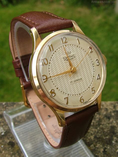 Antiques Atlas - Smiths De Luxe Wrist Watch, Made In England