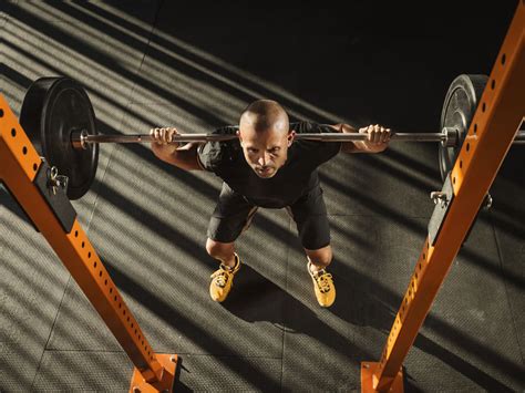 Want to Lift Heavier? Follow These 5 Tips.
