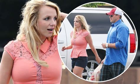 Britney Spears Flaunts Her Legs In Tiny Shorts While On Grocery Run With New Beau David Lucado