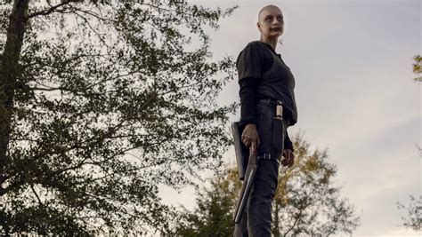 THE WALKING DEAD Made Some GAME OF THRONES Moves This Week ...