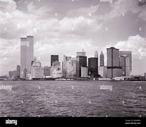 1970s Nyc Skyline Hi Res Stock Photography And Images Alamy