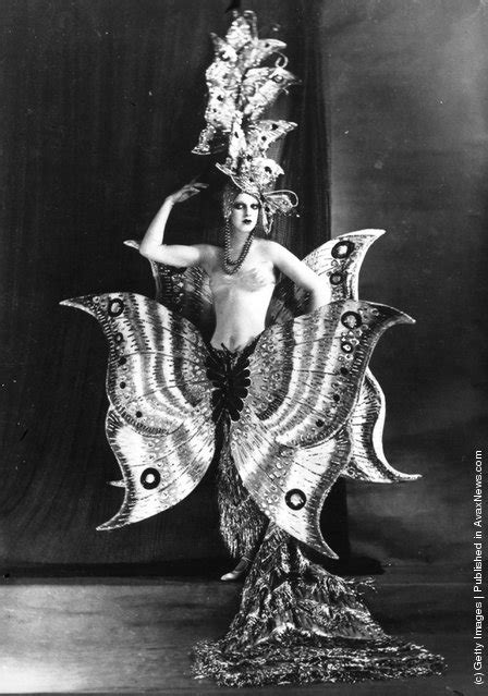 Cabaret Dancers 19001930