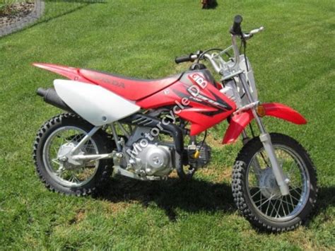 The crf line was launched in 2000 as a successor to the honda cr series. 2006 Honda CRF 70 F: pics, specs and information ...
