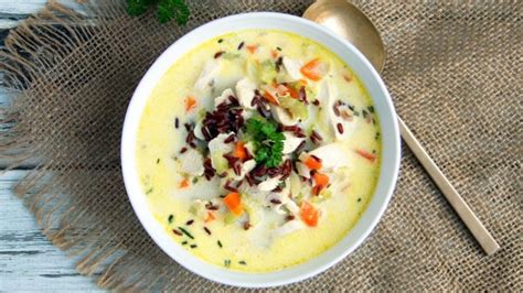 Just in time for fall, here are these brands of soup are labeled gluten free. that means that you can breath extra easy about serving them to people with celiac disease. Gluten-Free Creamy Chicken & Wild Rice Soup