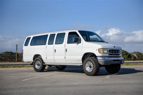 1997 Ford E350 Extended Club Wagon Expedition Portal