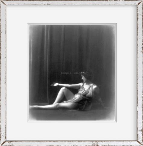 Photo Isadora Duncan Inventor Of The American Modern Dance