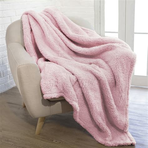 Pavilia Plush Sherpa Throw Blanket For Couch Sofa Fluffy Microfiber