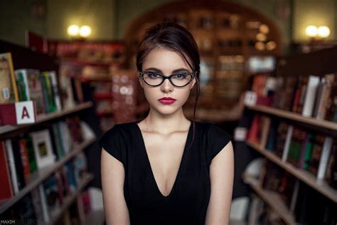 cleavage maxim guselnikov library portrait oktyabrina maximova brown eyes brunette model