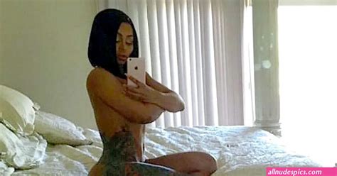Blac Chyna Shows Up To Slut Walk In Black Lingerie Heels Nudes Pics