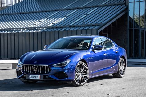 Gallery of 25 high resolution images and press release information. Nuova Maserati Ghibli Hybrid, i 10 segreti della berlina ...