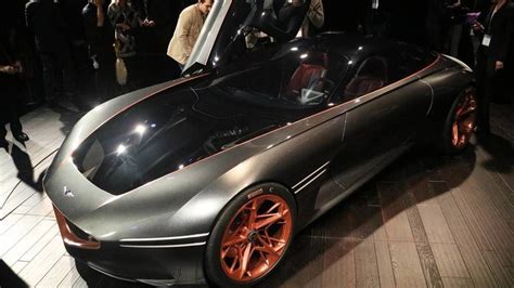 Genesis Essentia Concept Electrifies Ny With Its Gorgeous Body