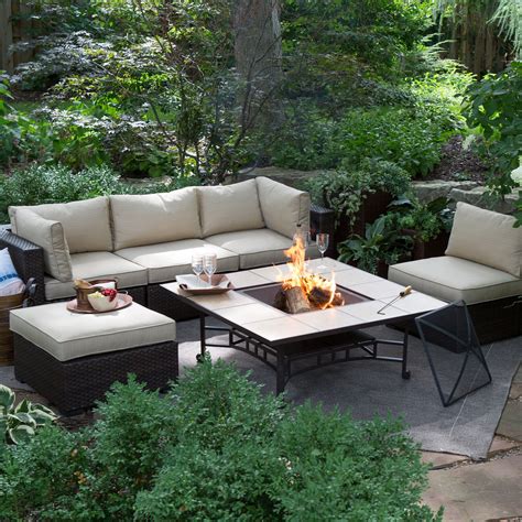 35 Extraordinary Outdoor Living Room With Stunning Firepit Design