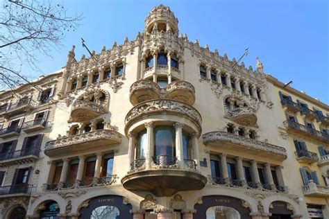 Passeig de torras i bages, barcelona, spain, 08030. Casa Lleo i Morera Barcelona • Review by Barcelona Life 2020