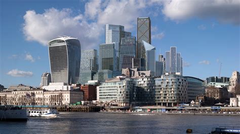 Renderings Depict London Skyline Eight Years into the Future