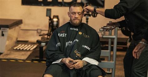 Short hair parted to the. Conor McGregor shows off new haircut ahead of UFC 264